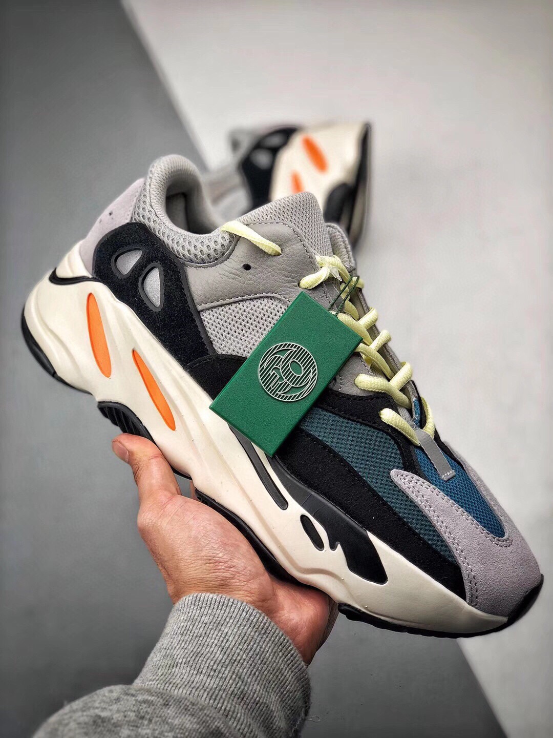 Unisex Yeezy Boost 700 Fashion Casual Shoes