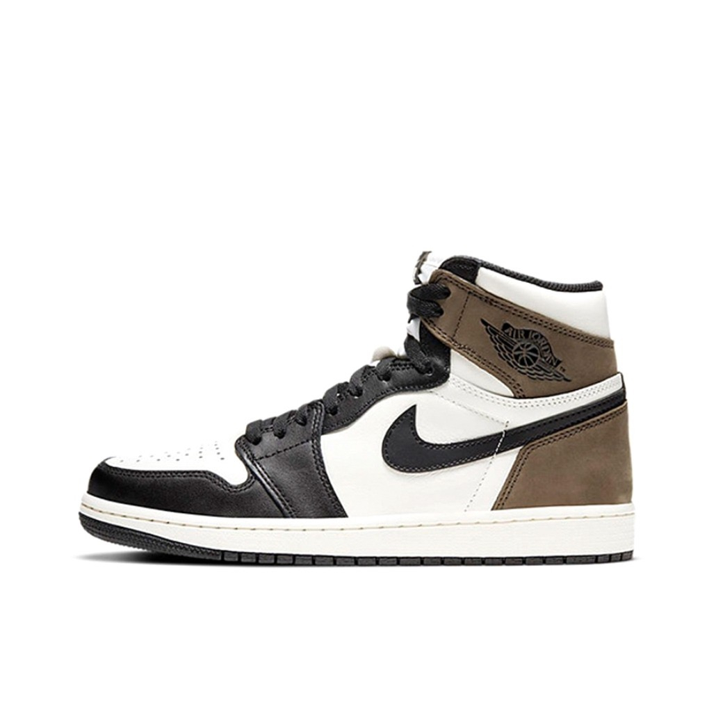 Air Jordan 1 Retro High OG Basketball Shoes