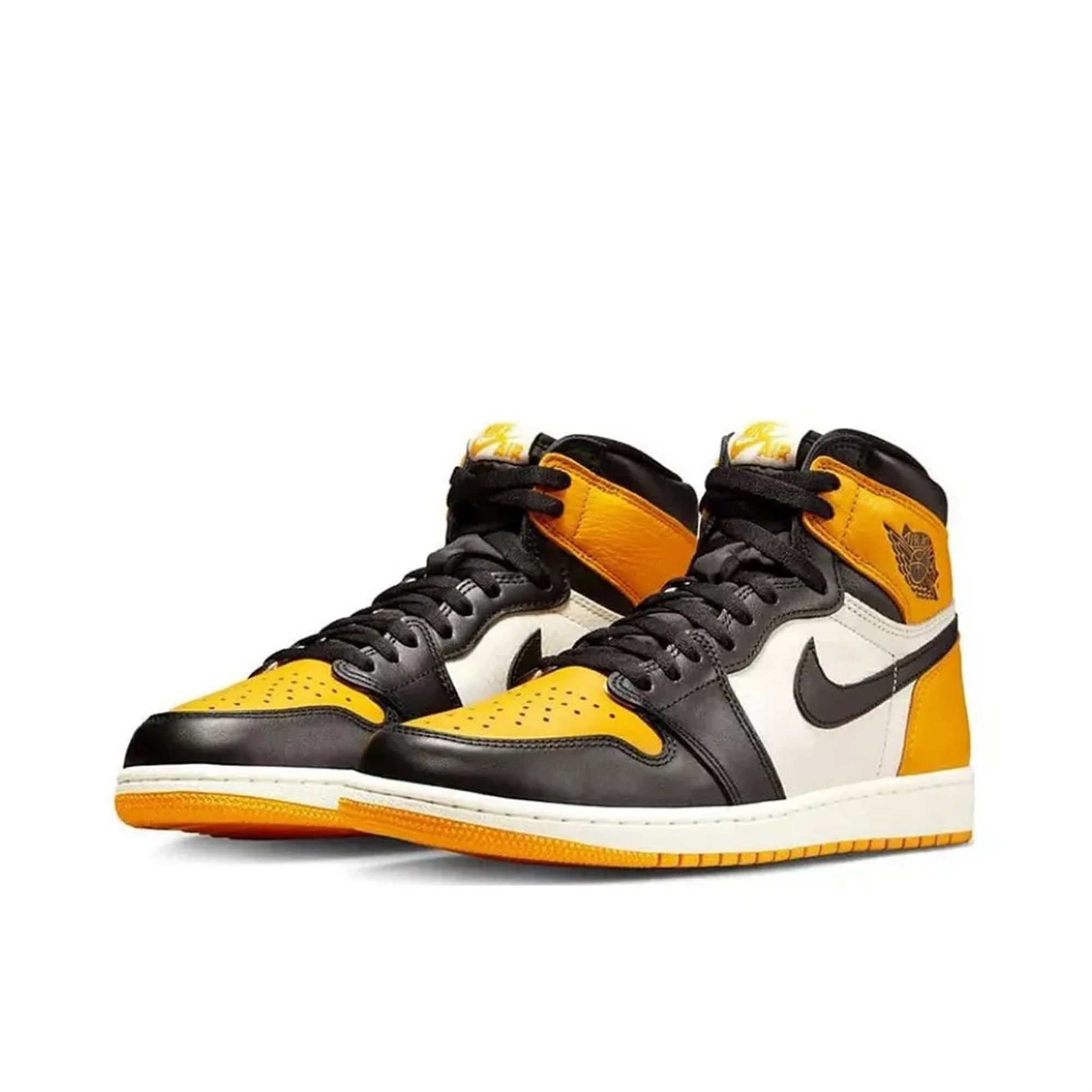 Air Jordan 1 Retro High OG Basketball Shoes