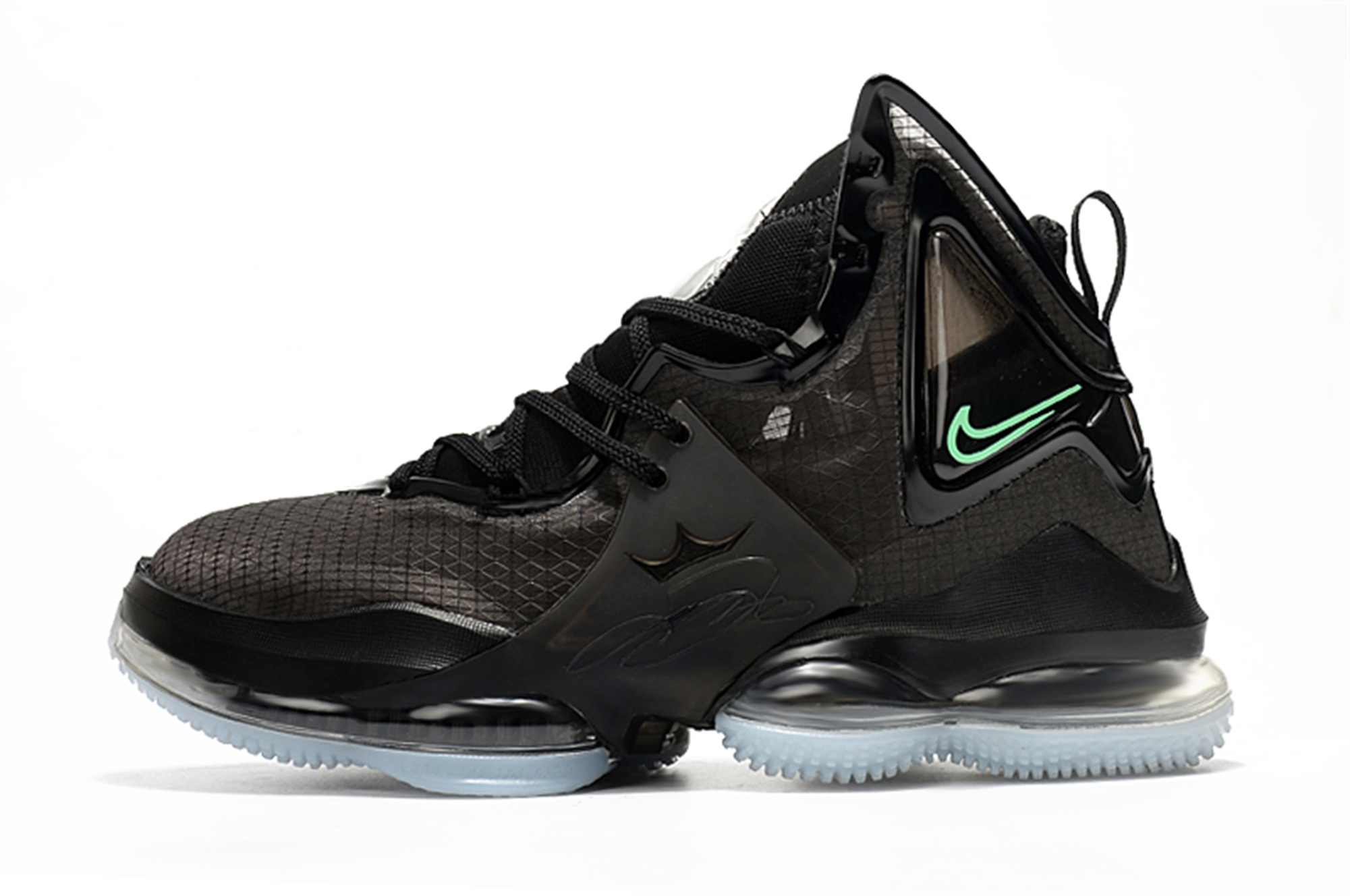 Men's LeBron 19 Fashion Basketball Shoes