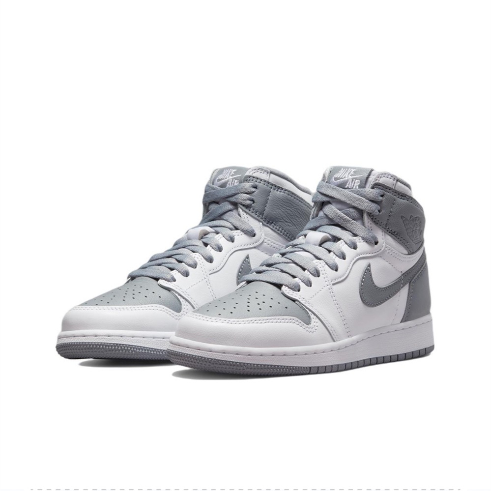 Air Jordan 1 Retro High OG Basketball Shoes