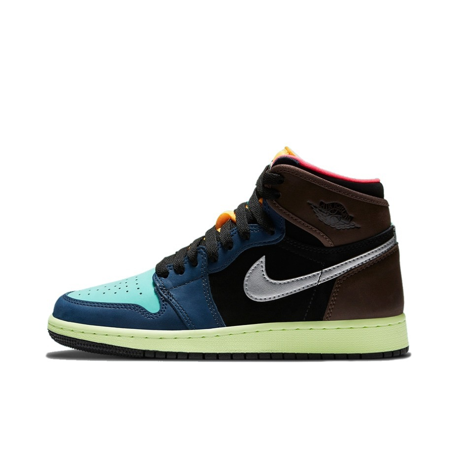 Air Jordan 1 Retro High OG Basketball Shoes