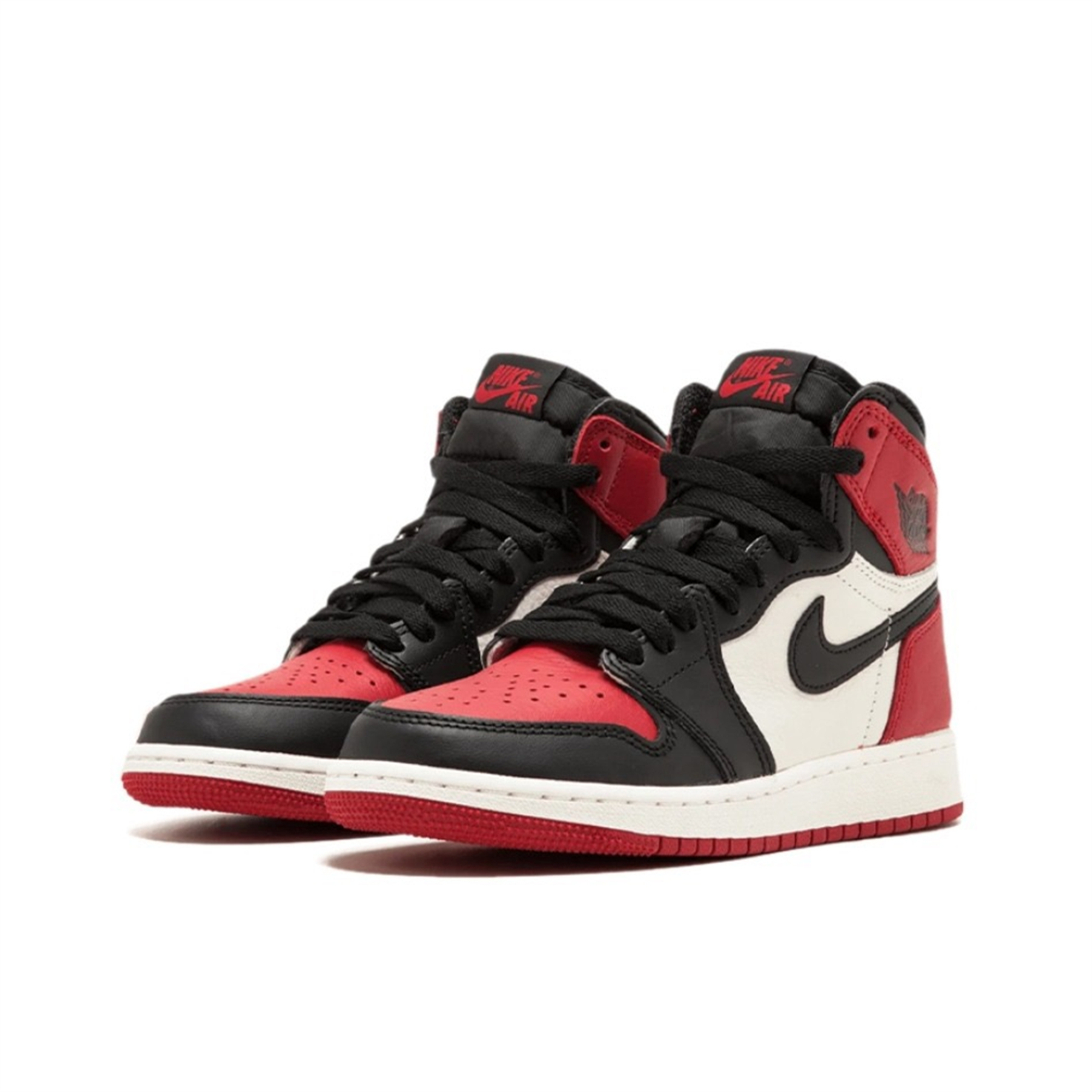 Air Jordan 1 Retro High OG Basketball Shoes