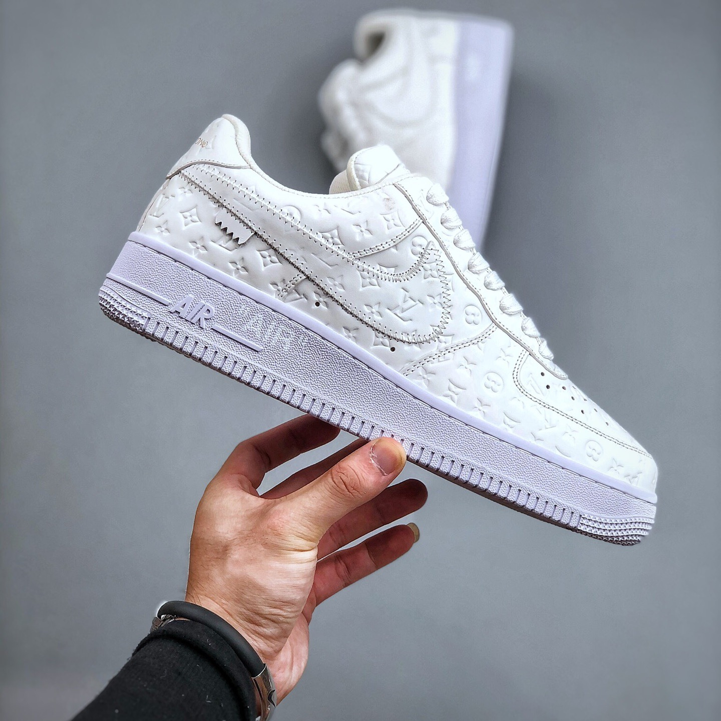 Unisex Louis Vuitton (LV) Fashion Casual Shoes