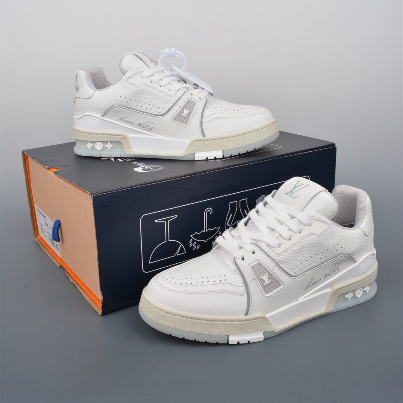 Unisex Louis Vuitton (LV) Fashion Casual Shoes