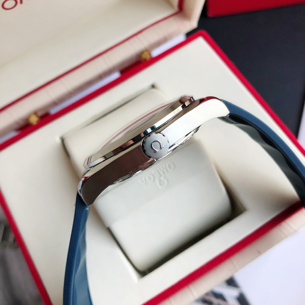 Omega Seamaster Fashion Watch