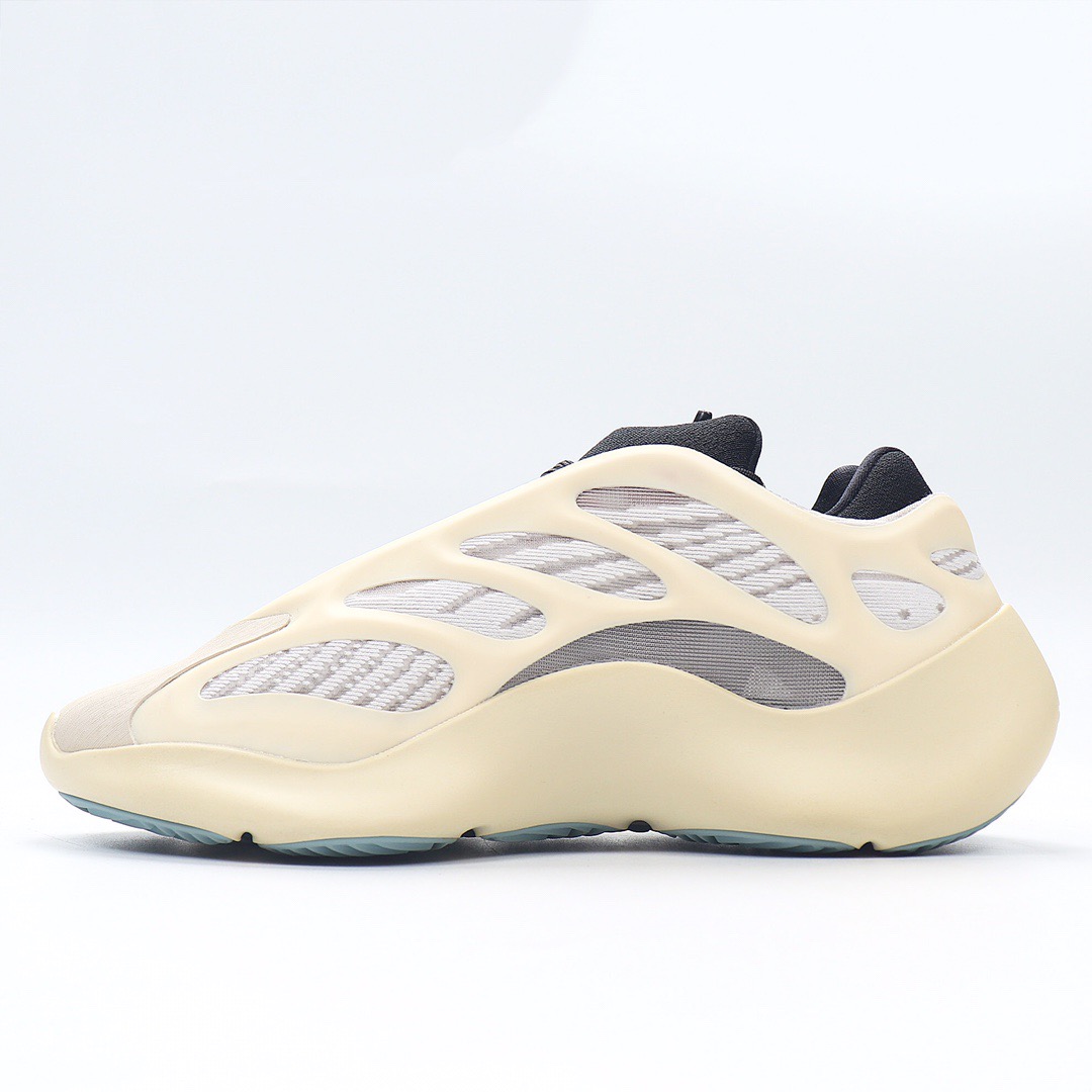 Unisex Yeezy Boost 700 v3 Fashion Casual Shoes