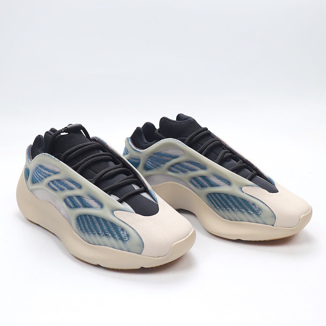 Unisex Yeezy Boost 700 v3 Fashion Casual Shoes