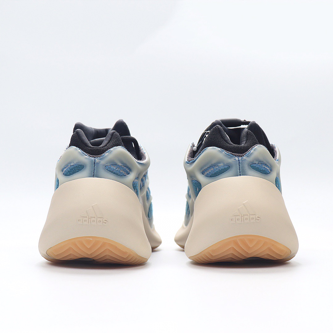 Unisex Yeezy Boost 700 v3 Fashion Casual Shoes
