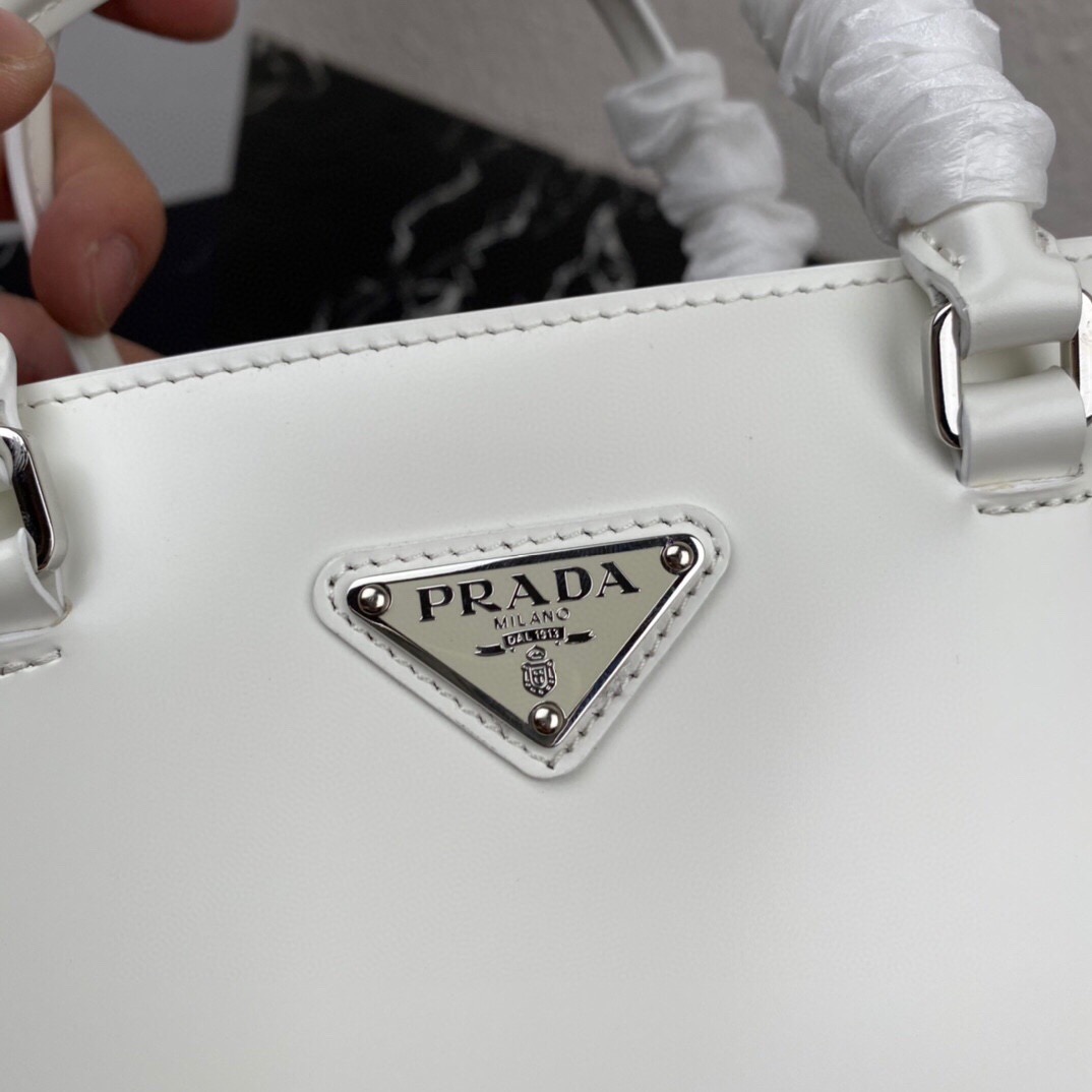 Prada Fashion Bags