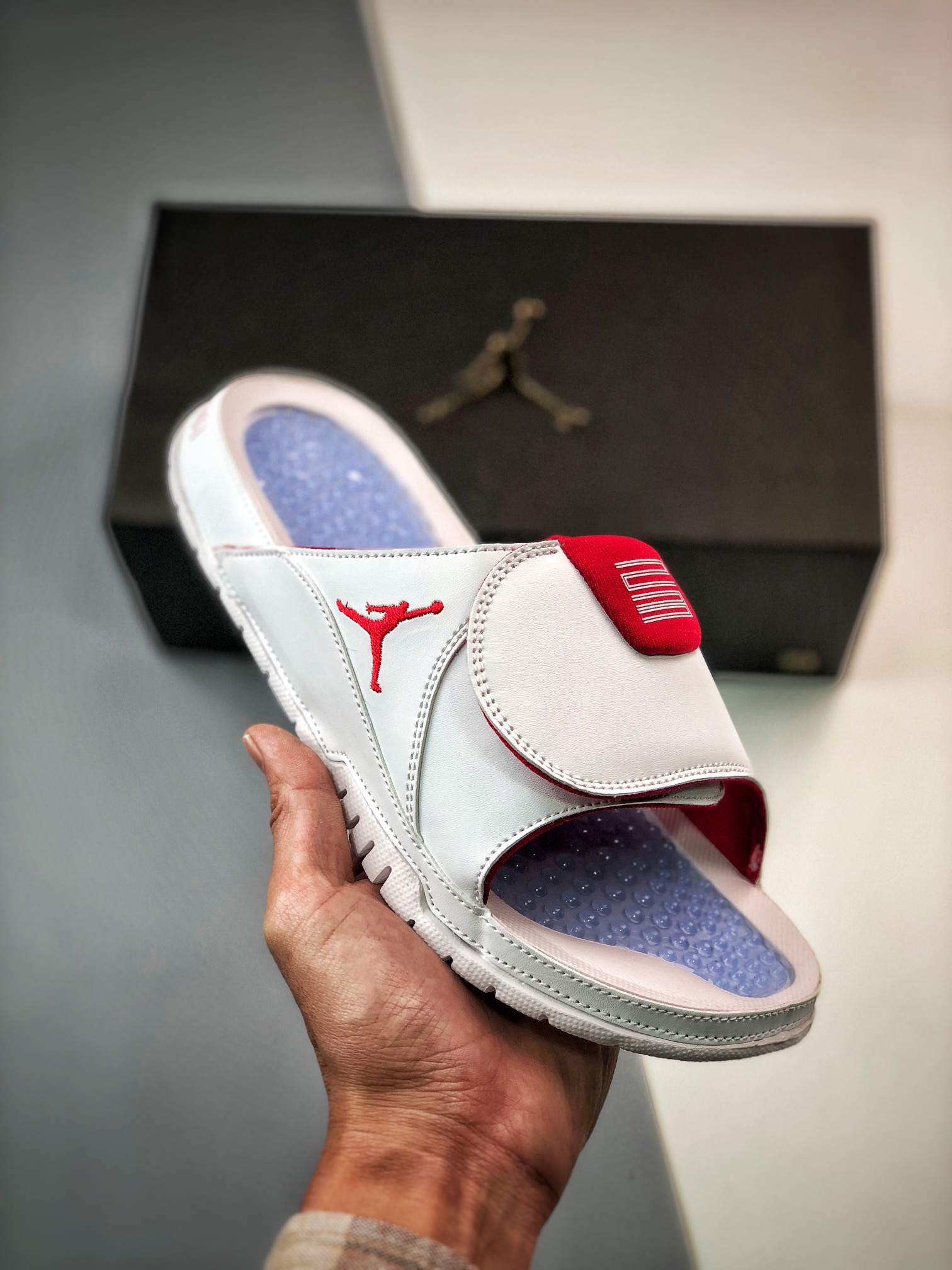 Unisex Fashion Slippers