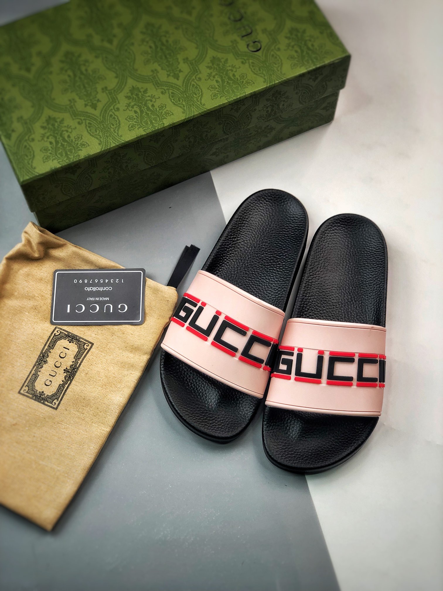 Unisex Fashion Slippers