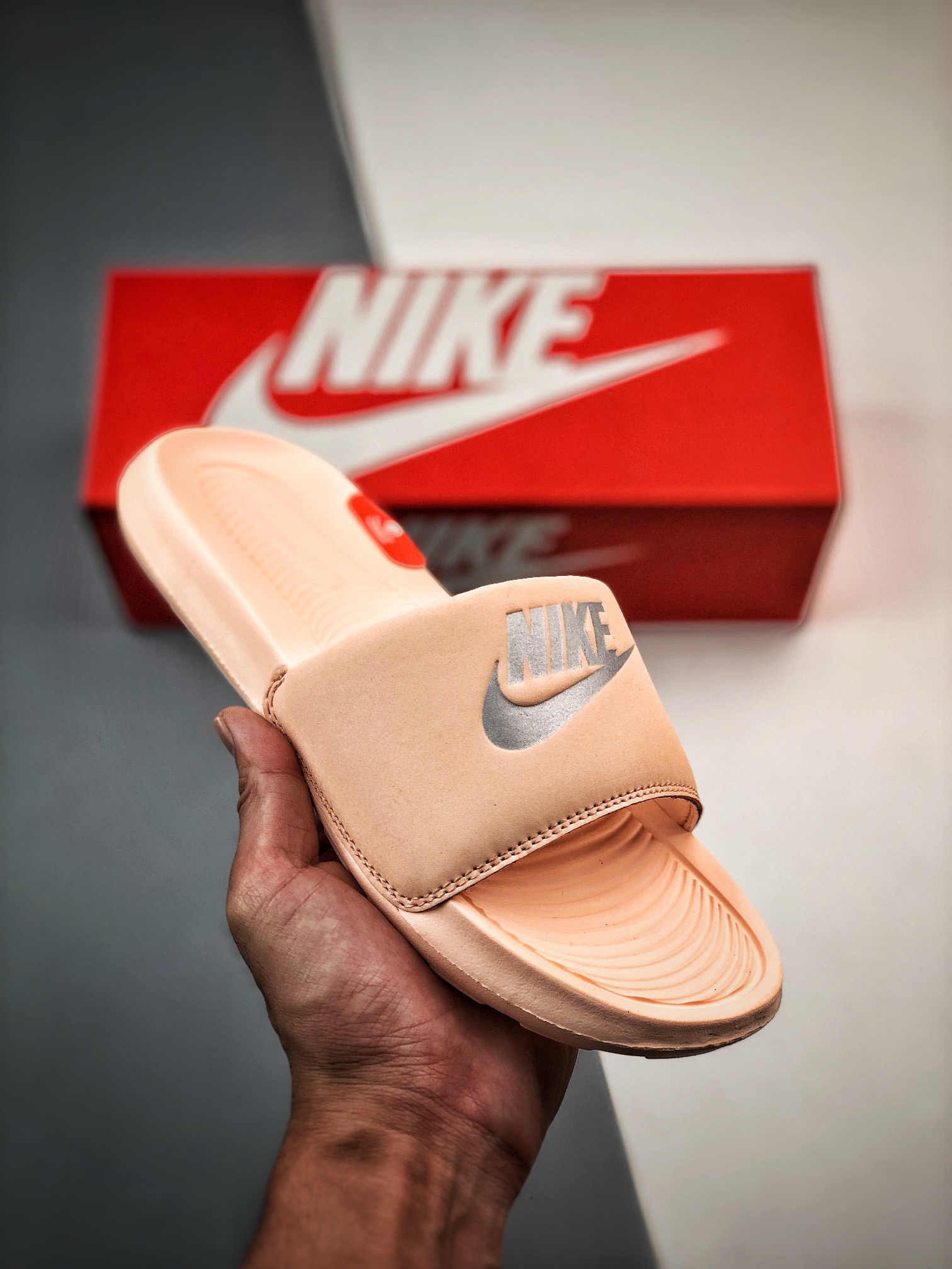Unisex Fashion Slippers