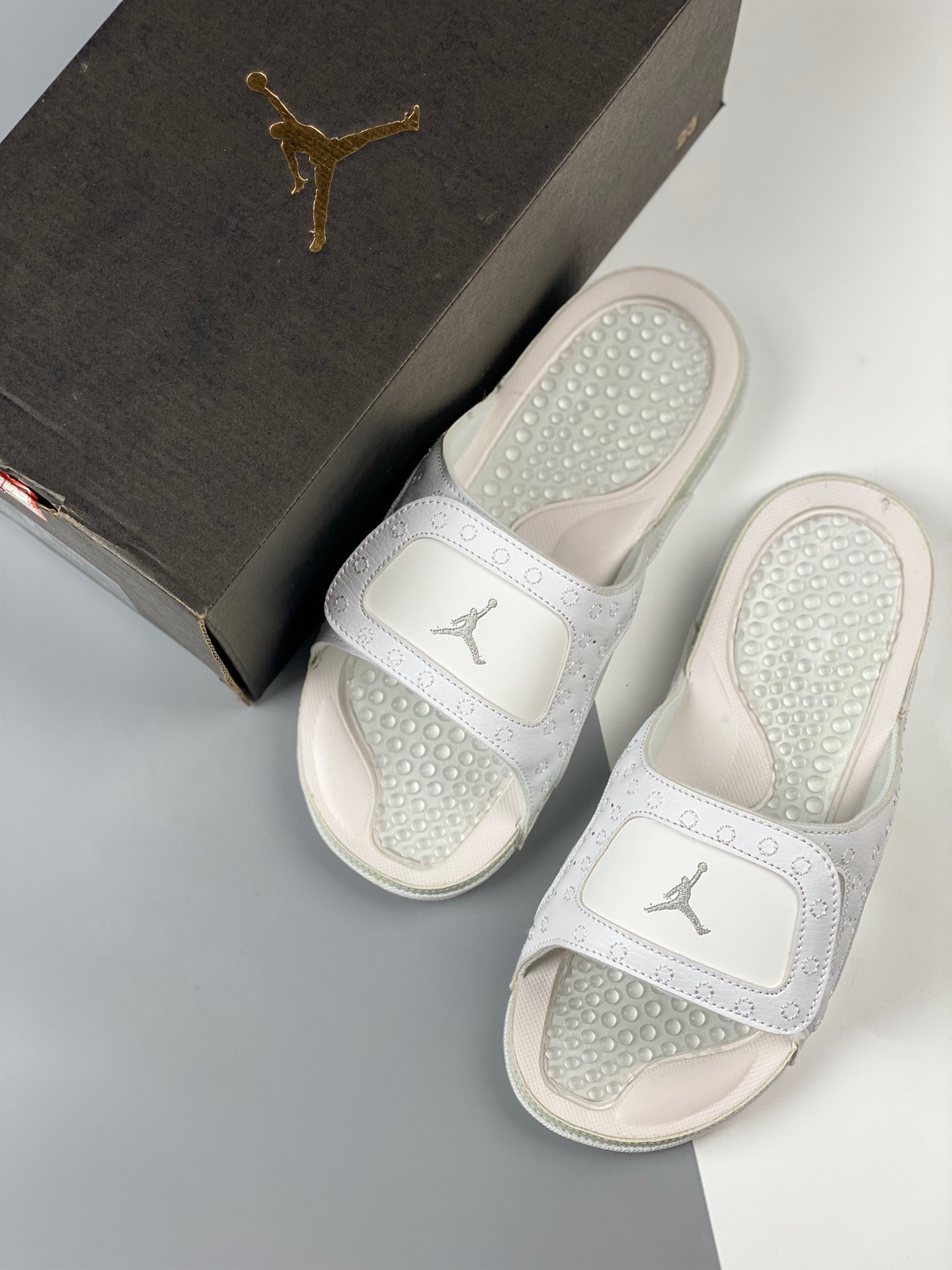 Unisex Fashion Slippers