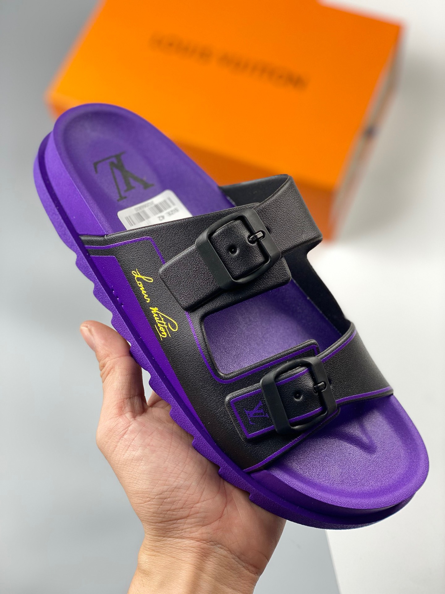 Unisex Fashion Slippers