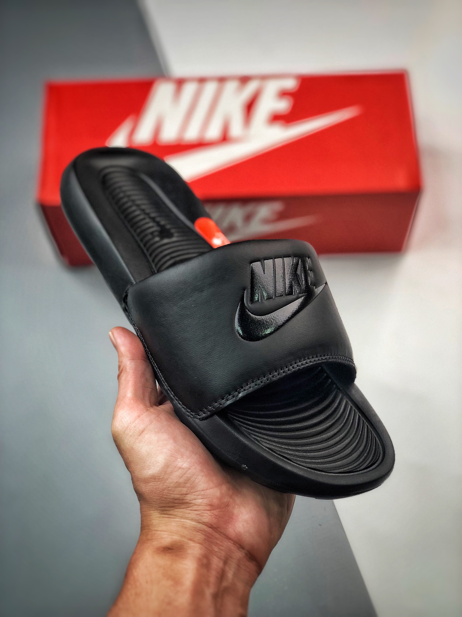 Unisex Fashion Slippers