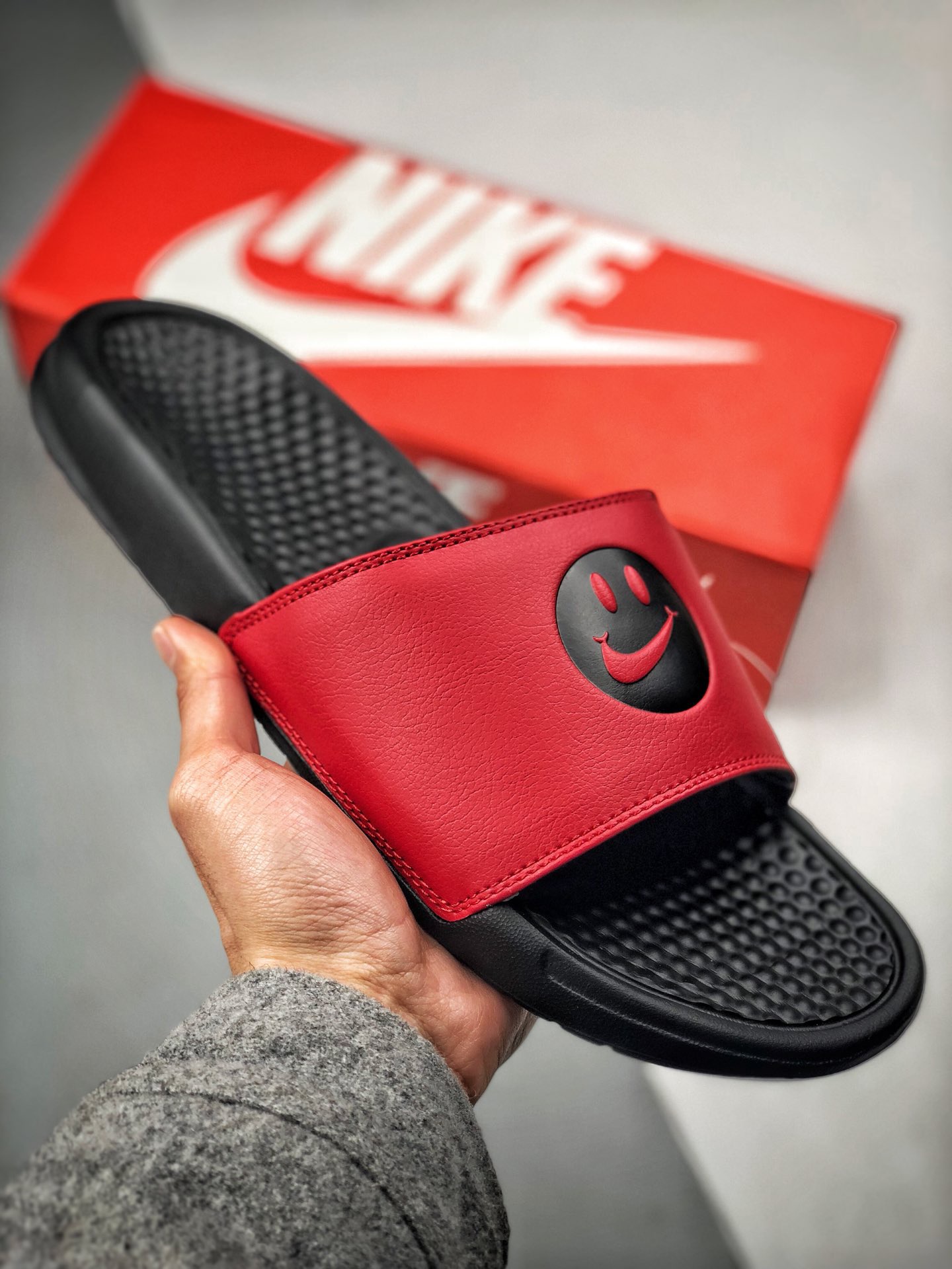 Unisex Fashion Slippers