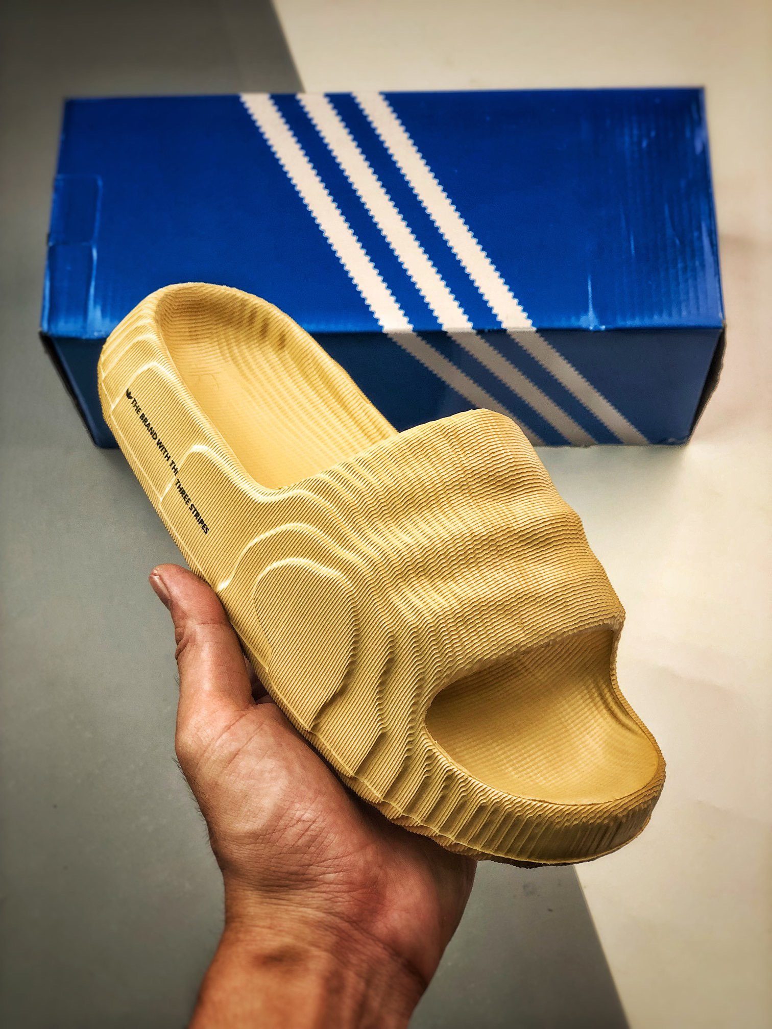 Unisex Fashion Slippers