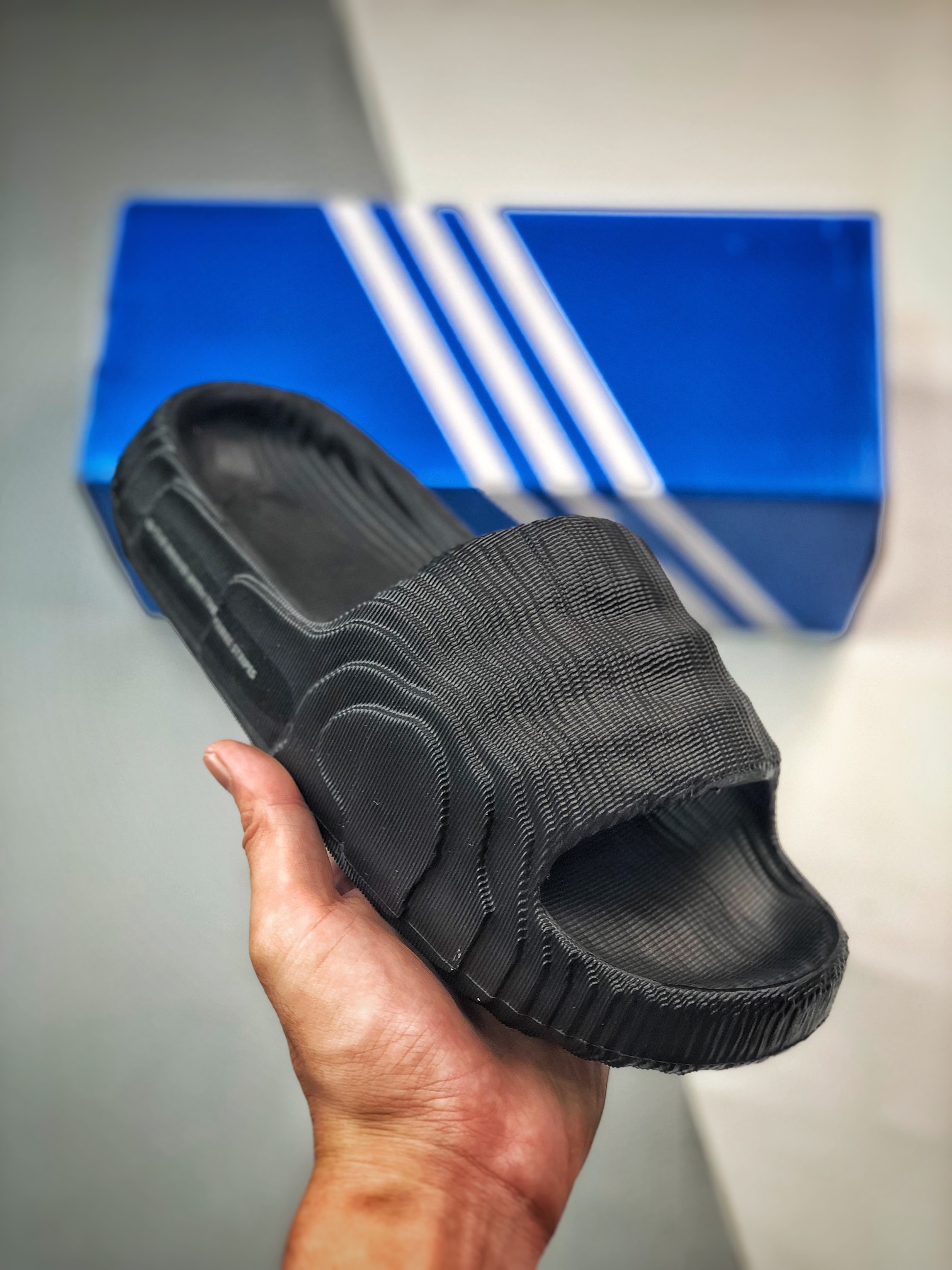 Unisex Fashion Slippers