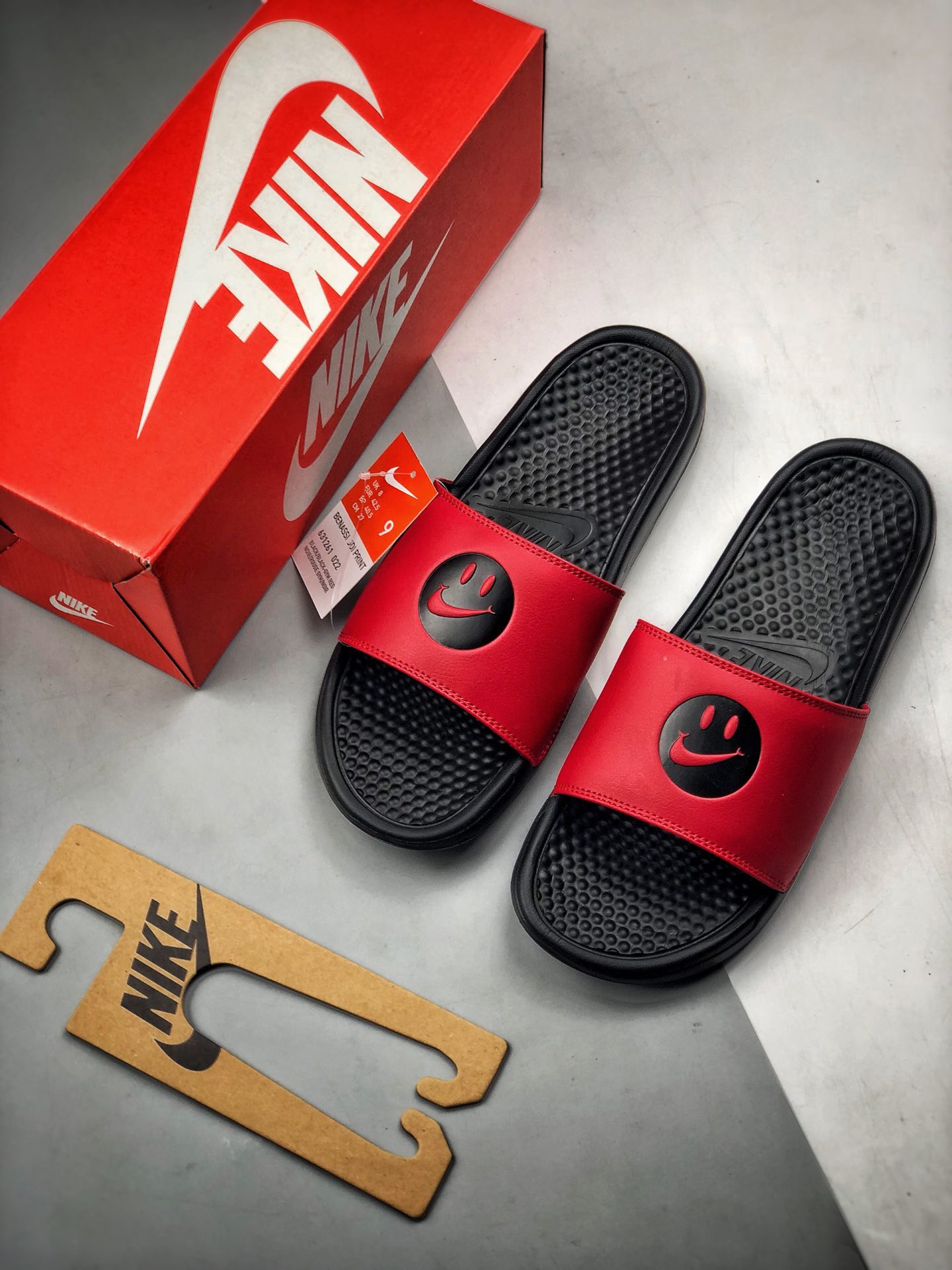 Unisex Fashion Slippers