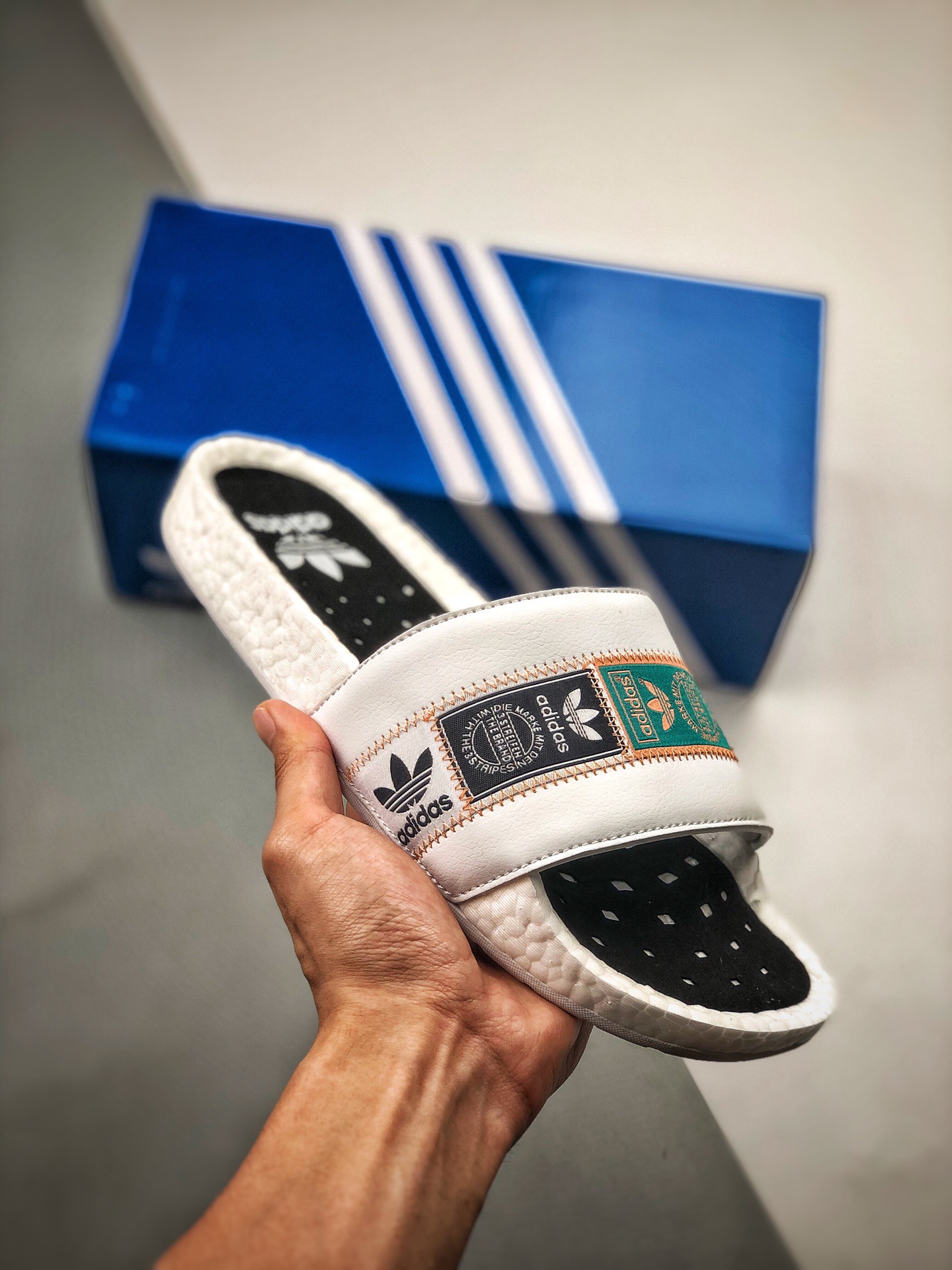 Unisex Fashion Slippers