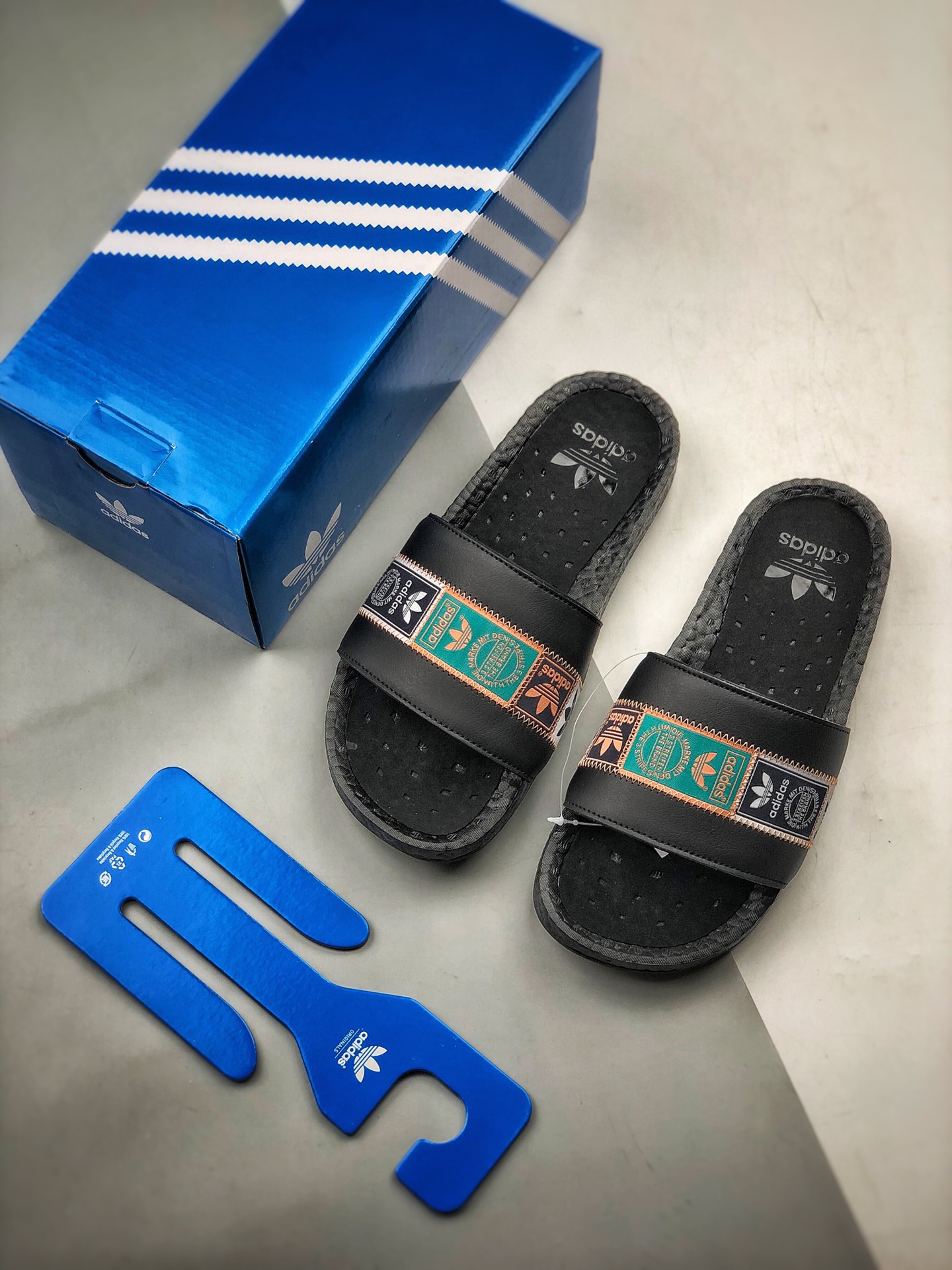 Unisex Fashion Slippers