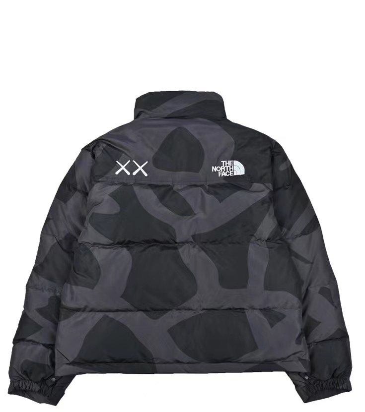 The North Face x Kaws joint 1996 American version down jacket