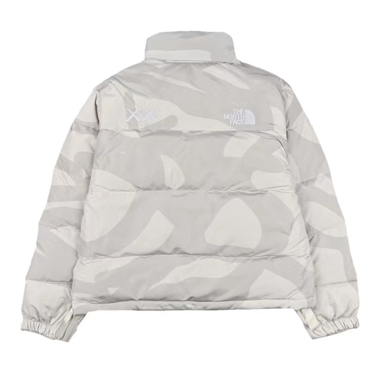 The North Face x Kaws joint 1996 American version down jacket