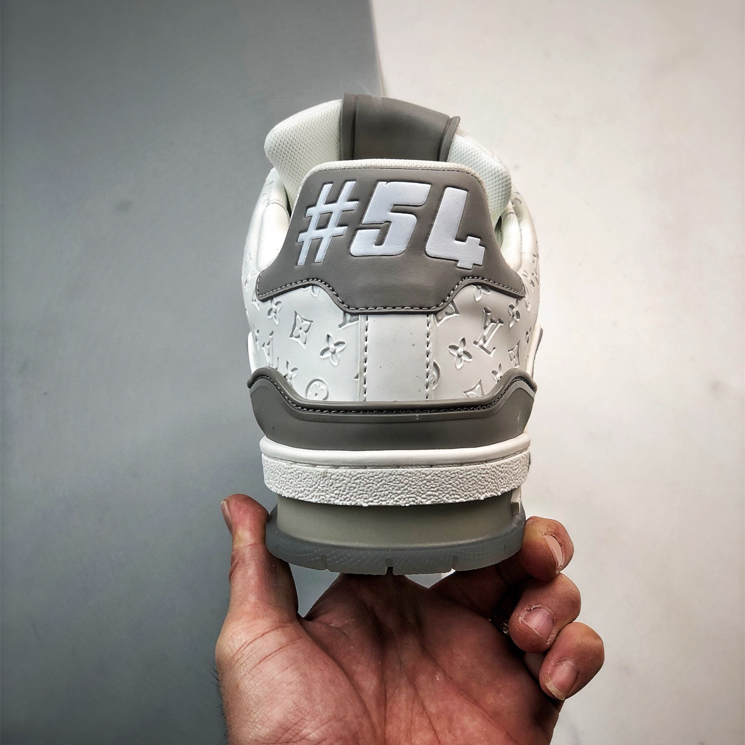 Unisex Louis Vuitton (LV) Fashion Casual Shoes