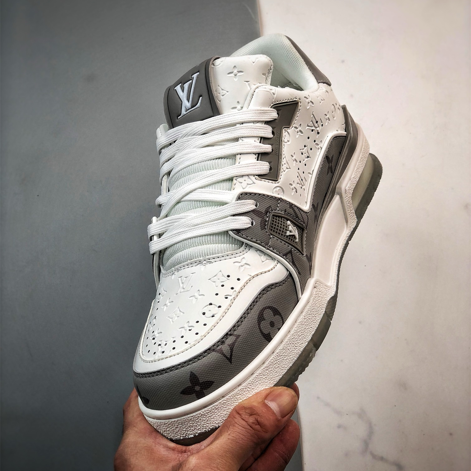 Unisex Louis Vuitton (LV) Fashion Casual Shoes