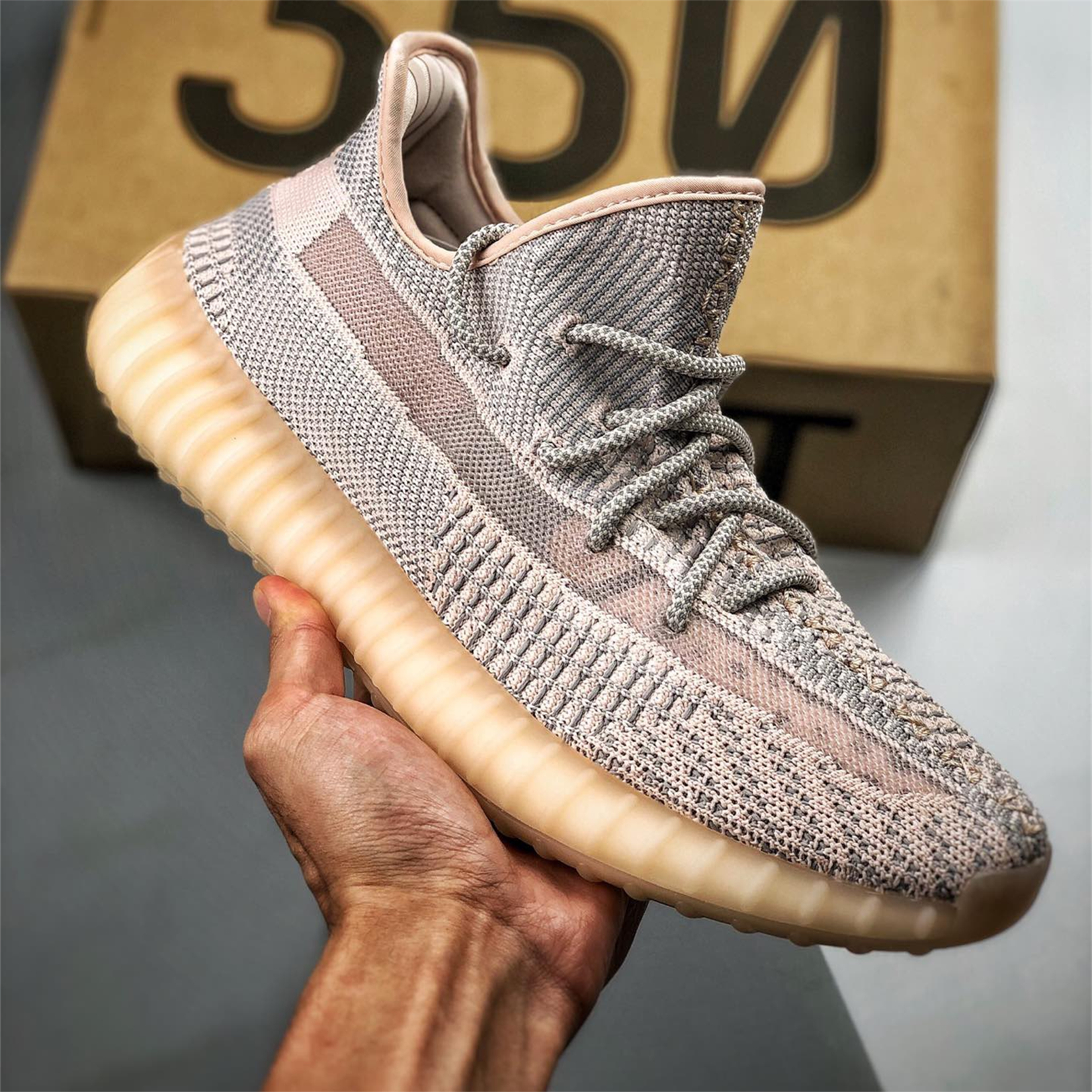 Unisex Yeezy Boost 350 v2 Fashion Casual Shoes