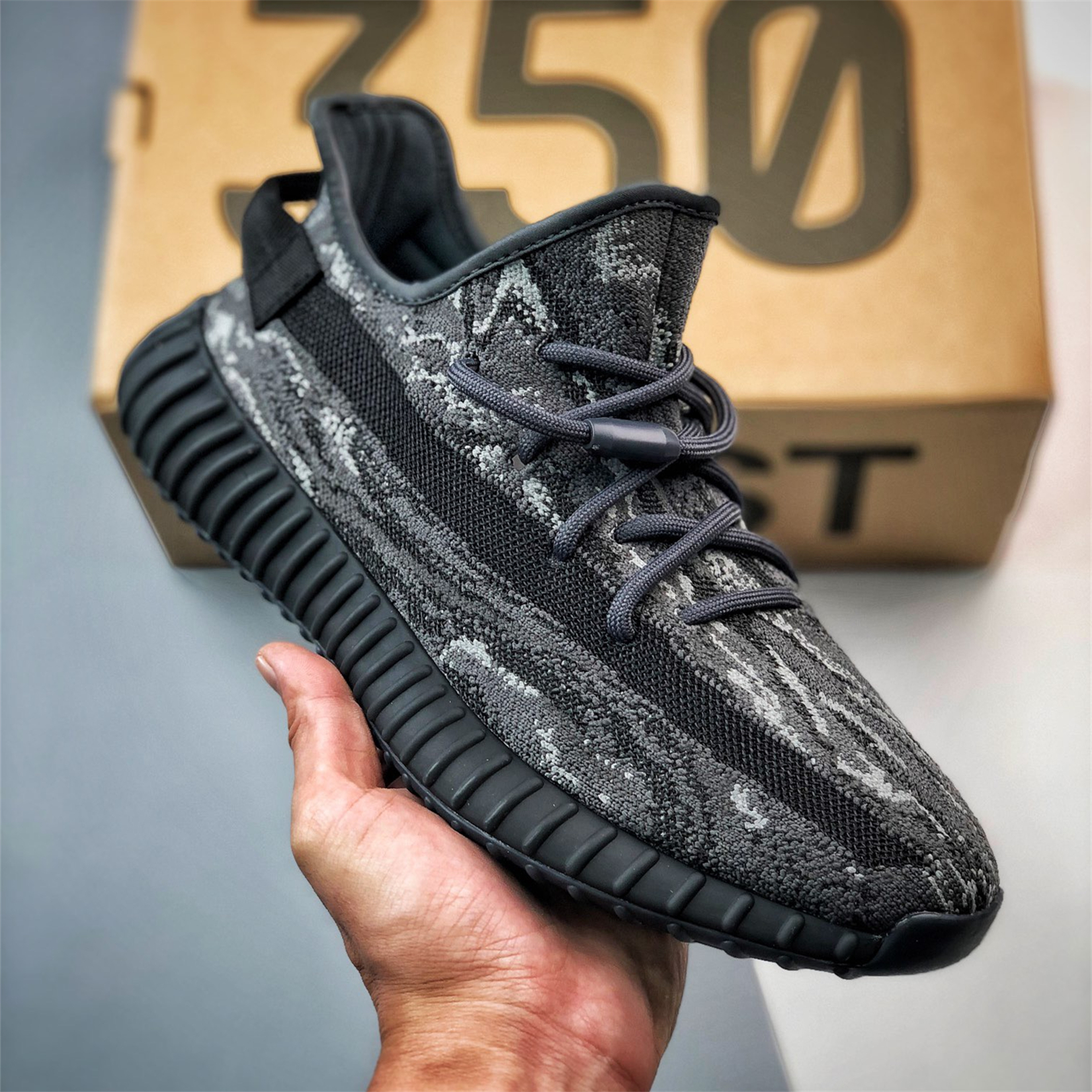 Unisex Yeezy Boost 350 v2 Fashion Casual Shoes