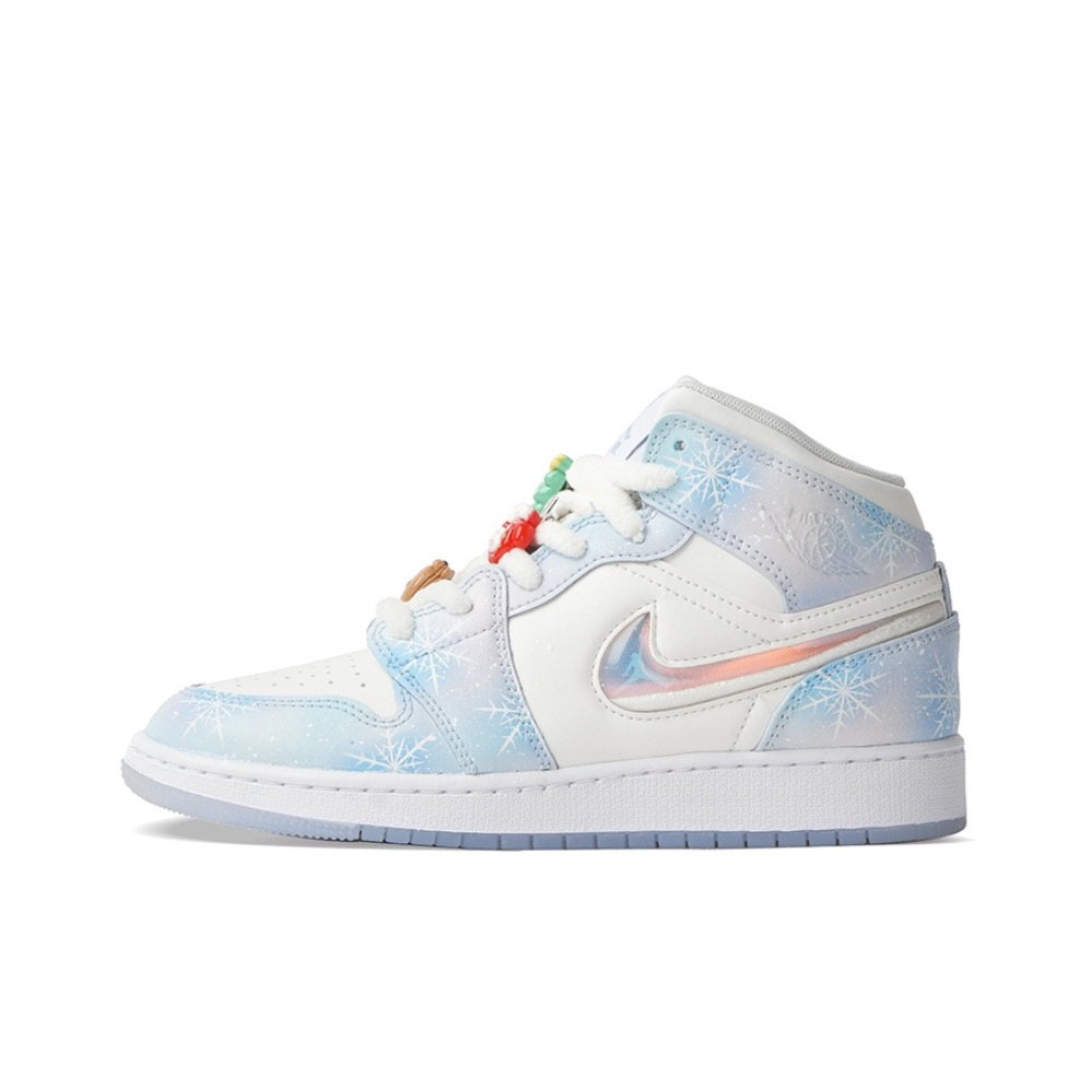 Air Jordan 1 Retro High OG Basketball Shoes