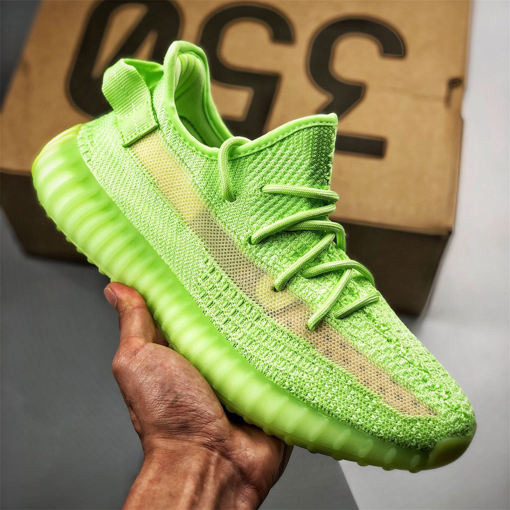 Unisex Yeezy Boost 350 v2 Fashion Casual Shoes