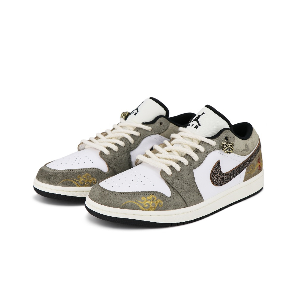 Air Jordan 1 Retro Low Basketball Shoes