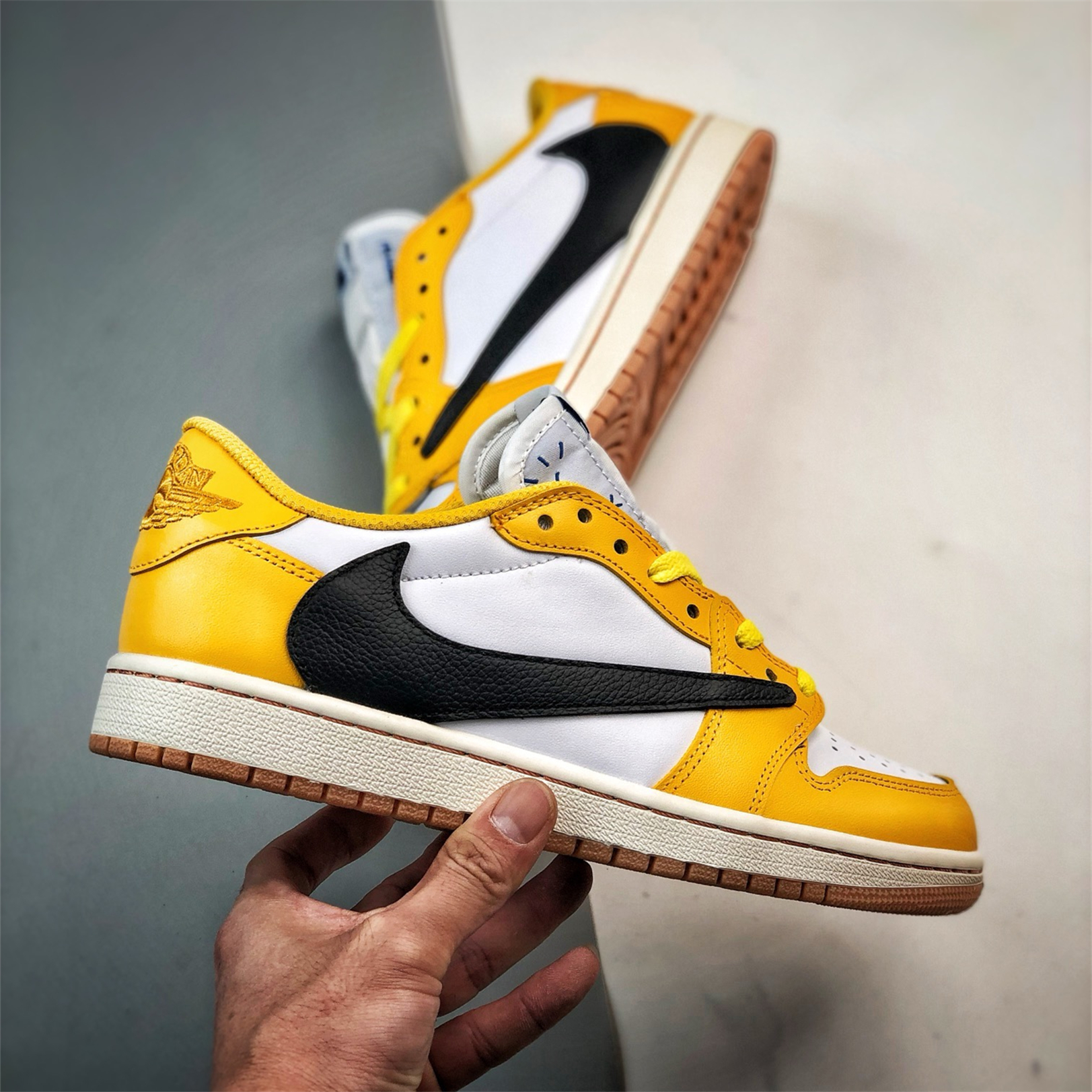 Air Jordan 1 Retro Low Basketball Shoes