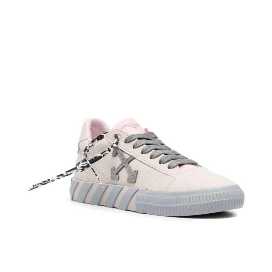 OFF-WHITE Out of Office