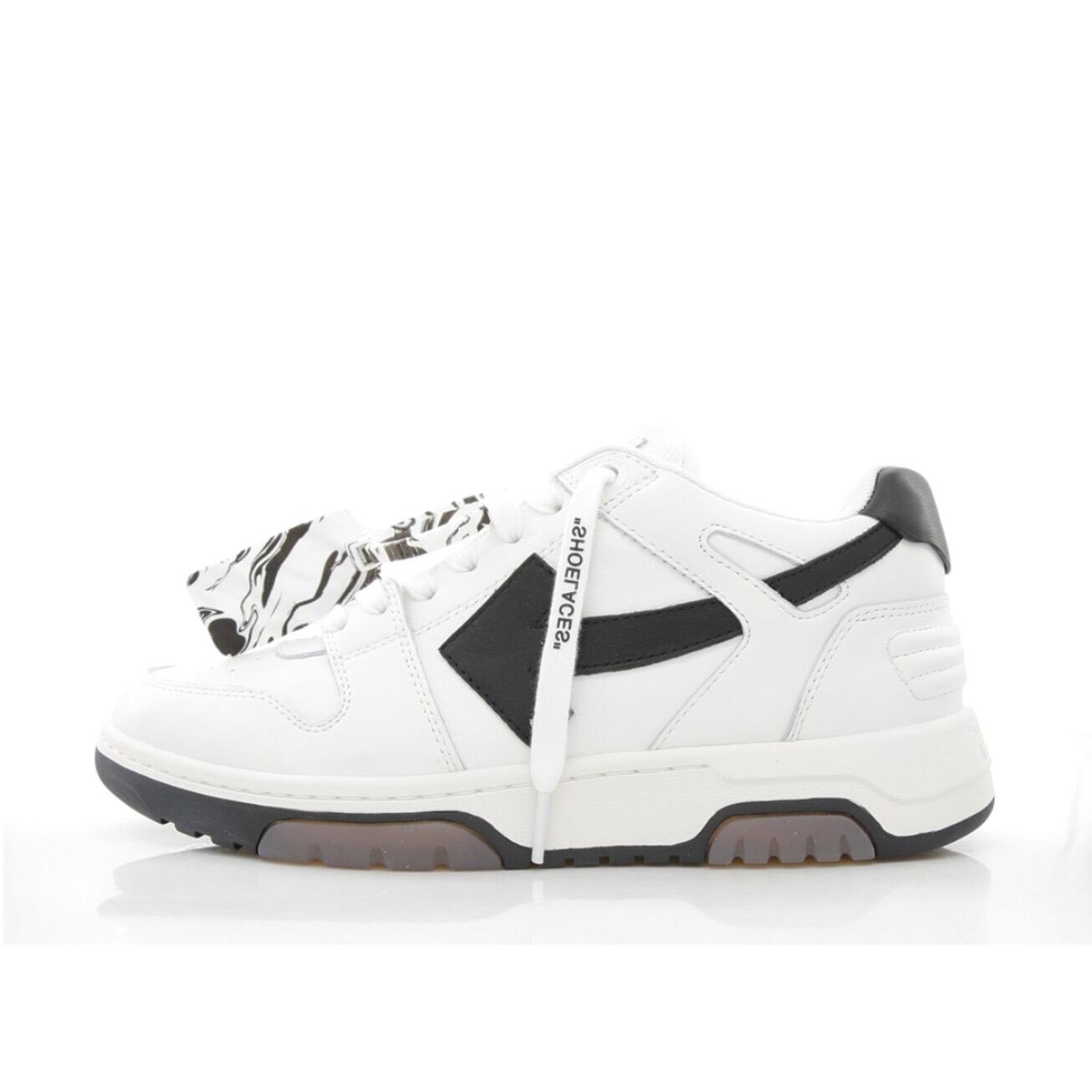 OFF-WHITE Out of Office