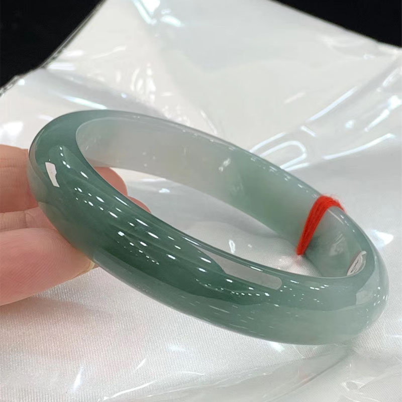 Jade bracelet charar