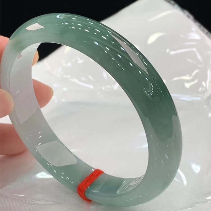 Jade bracelet charar