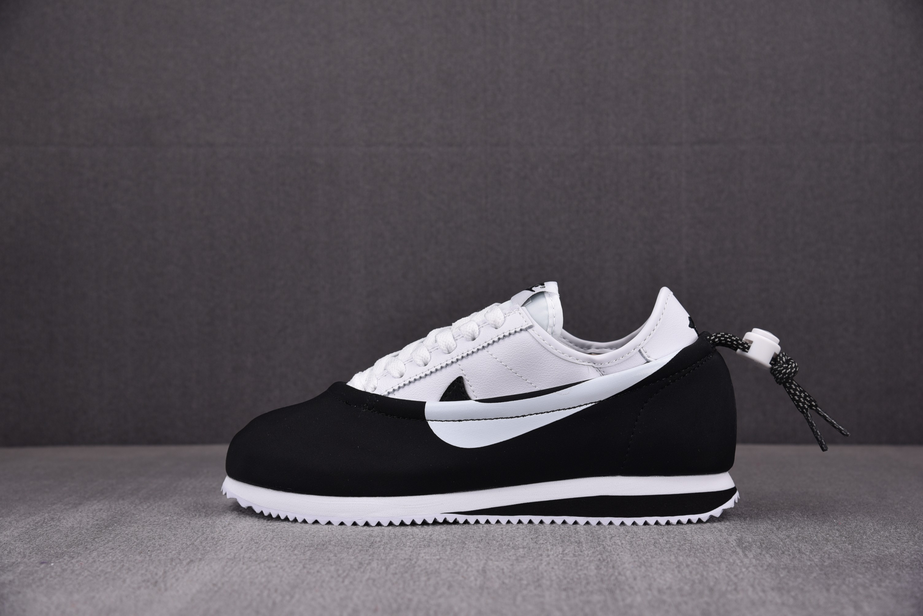 yg cortez shoes