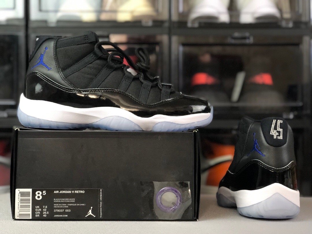 footlocker jordan 11 space jam