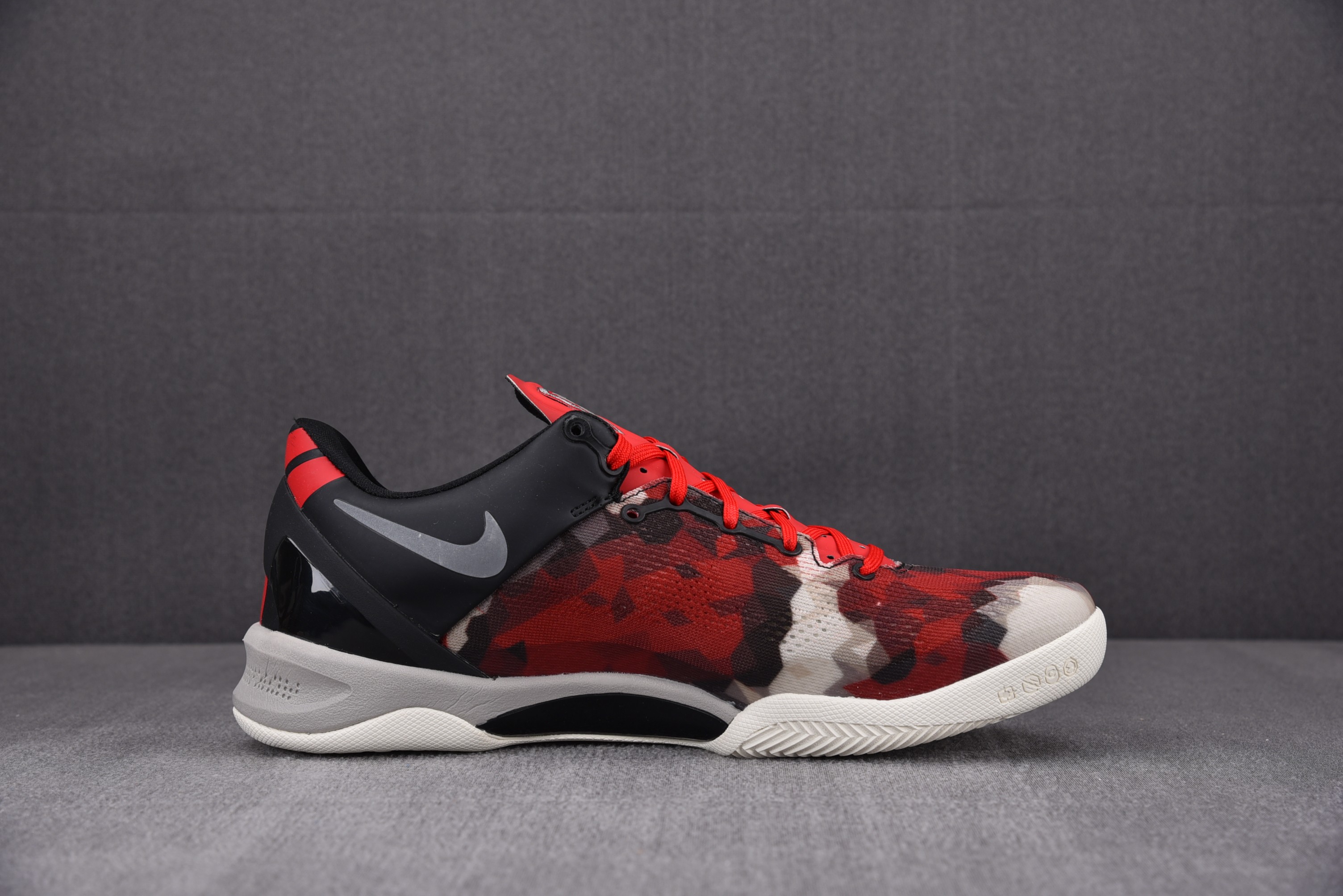 snakeskin kobe 8