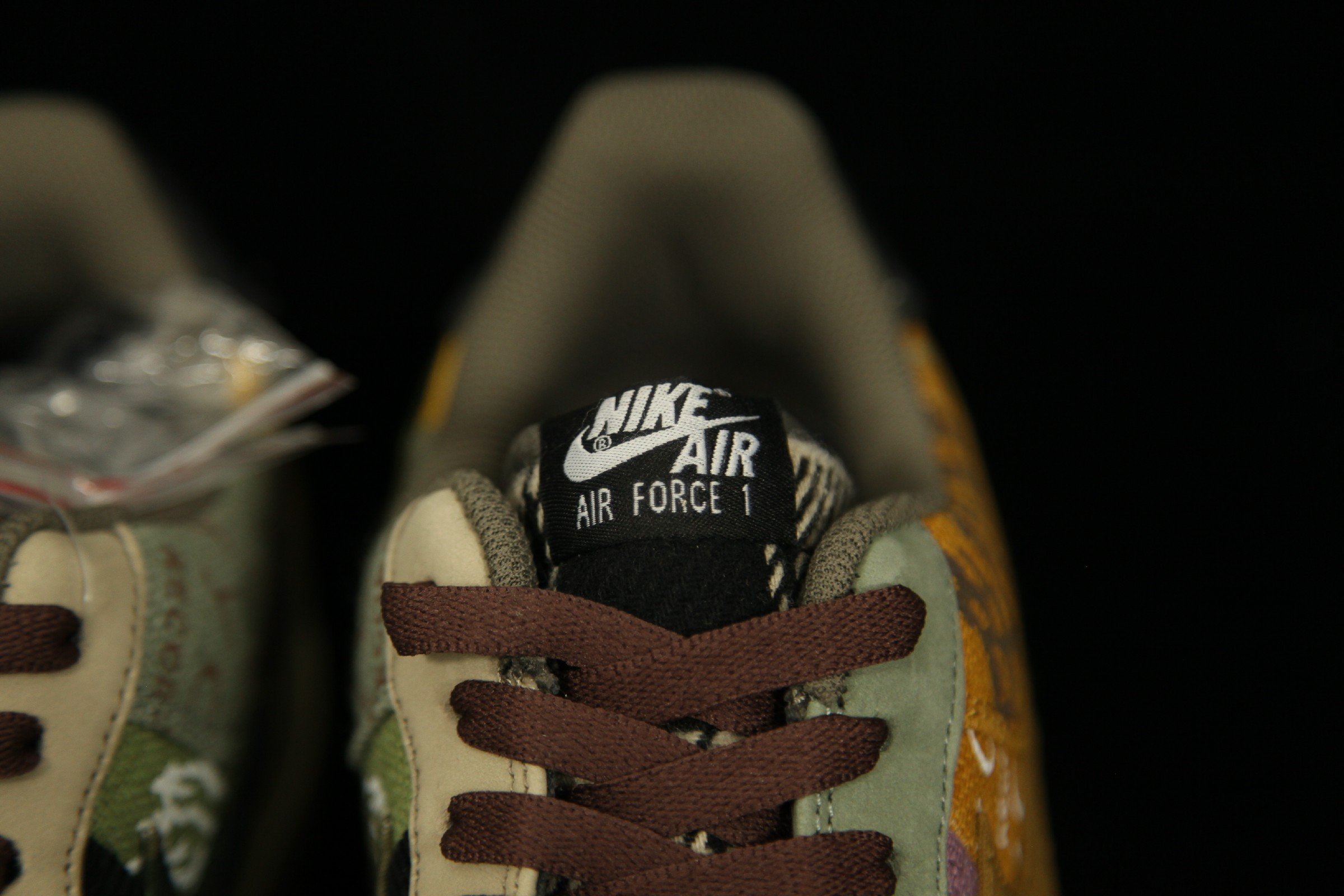 travis scott air force 1 zipper