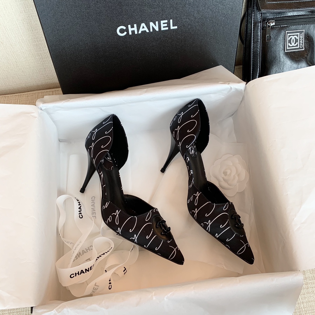 CHANEL HIGH HEELS 51 - AAApurse