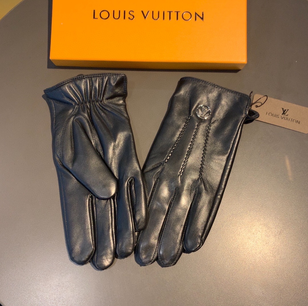 Louis Vuitton Gloves In Black