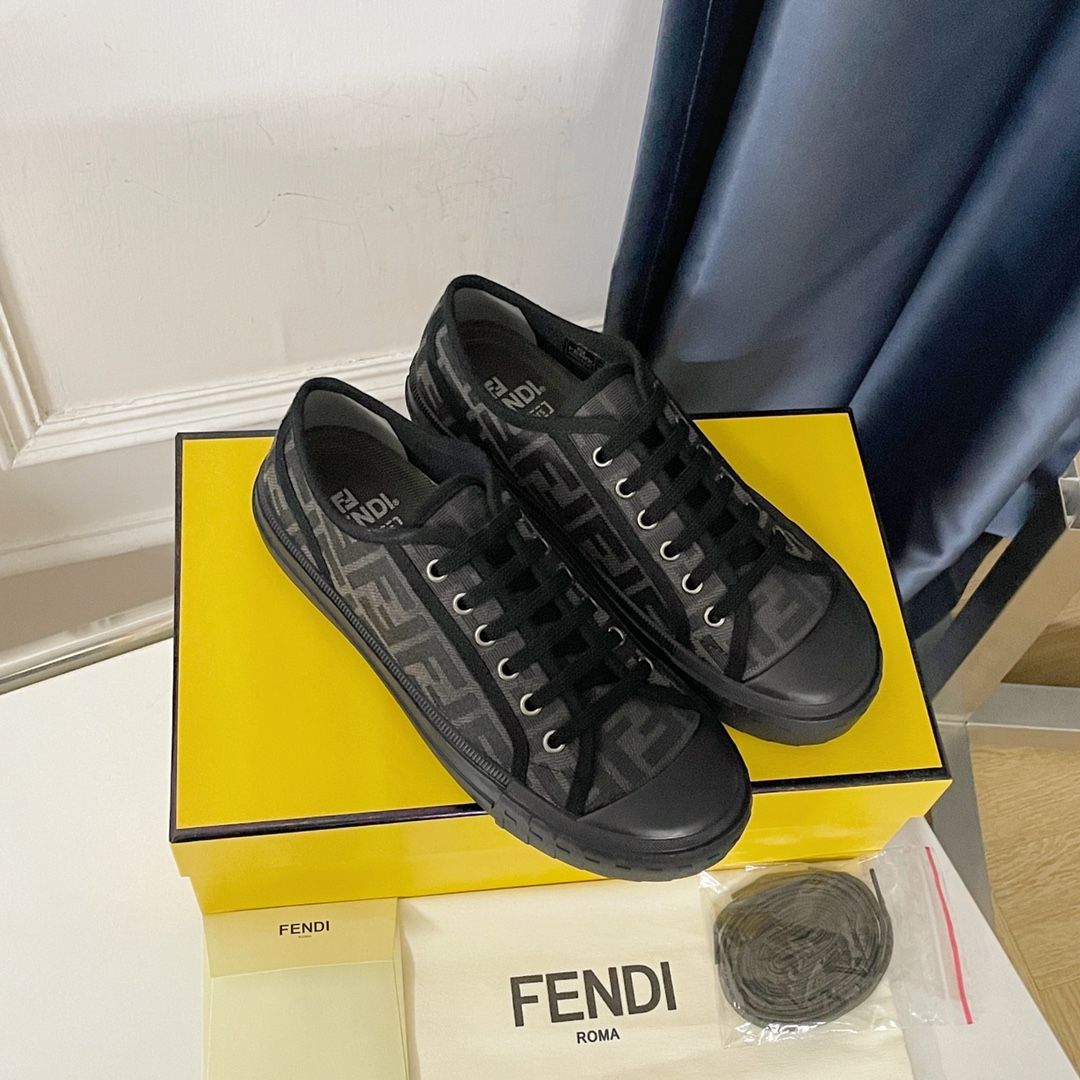 Fendi Domino Black FF Fabric Low-Tops For Women