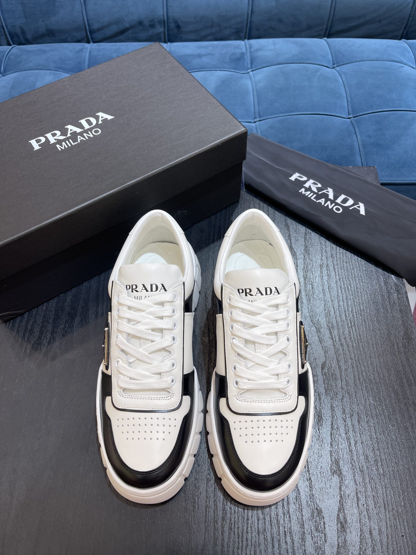 Prada Sneakers White/Black For Men PRD 2EE378_3LJ6_F0964