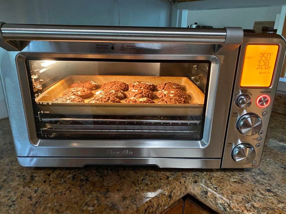 Breville Smart Oven Air Fryer Pro, Brushed Stainless Steel, BOV900BSS