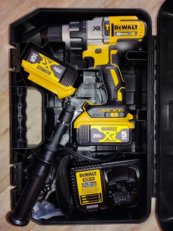 DEWALT 20V MAX XR Hammer Drill Kit, Brushless, 3Speed, Cordless